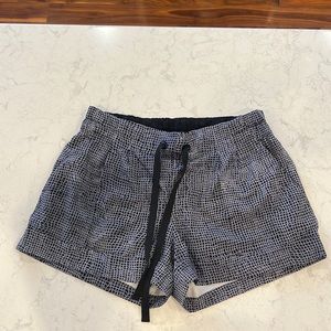 Lululemon shorts: women’s size 6